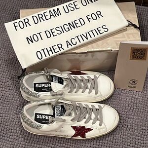 ⭐️Golden Goose⭐️ Super-Star sneakers with red star and glittery silver heel tab
